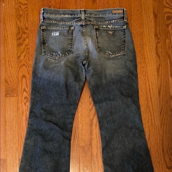 GUESS Premium Distressed Jeans Size 10 Long Neutral Travel Jeans  Timeless - Picture 8 of 10